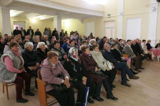 Жители села Верхнесадовое отметили праздник труда и урожая
